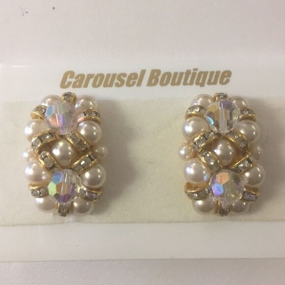 Vintage Crystal and Faux Pearl Clip earrings - Picture 1 of 4